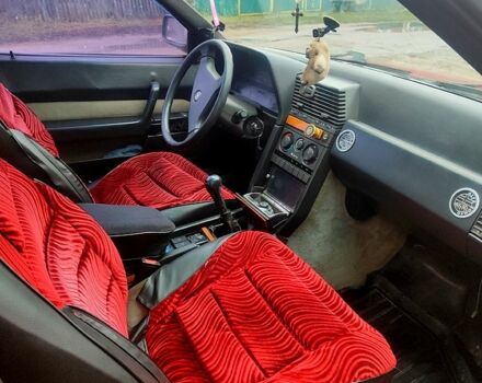 Красный Альфа Ромео 164, объемом двигателя 2 л и пробегом 100 тыс. км за 2000 $, фото 3 на Automoto.ua