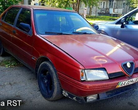 Червоний Альфа Ромео 164, об'ємом двигуна 2 л та пробігом 0 тис. км за 800 $, фото 3 на Automoto.ua