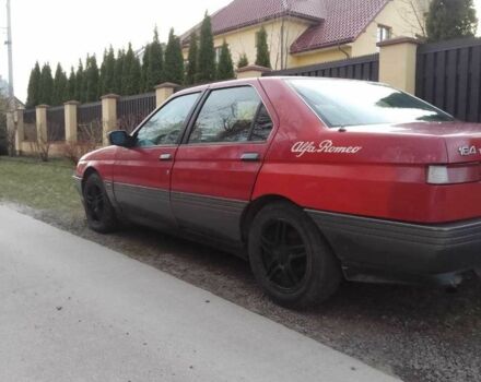 Червоний Альфа Ромео 164, об'ємом двигуна 2 л та пробігом 230 тис. км за 1000 $, фото 6 на Automoto.ua