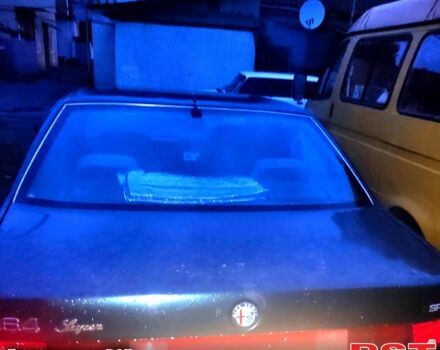 Зеленый Альфа Ромео 164, объемом двигателя 2 л и пробегом 320 тыс. км за 1500 $, фото 1 на Automoto.ua