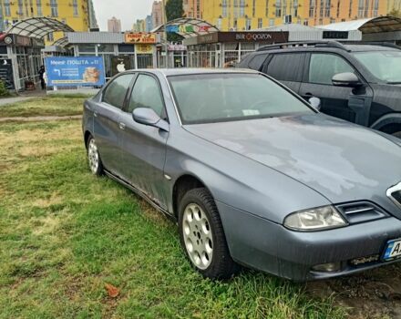 Серый Альфа Ромео 166, объемом двигателя 2 л и пробегом 285 тыс. км за 2000 $, фото 1 на Automoto.ua