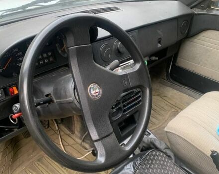 Білий Альфа Ромео 33, об'ємом двигуна 1.8 л та пробігом 200 тис. км за 250 $, фото 3 на Automoto.ua