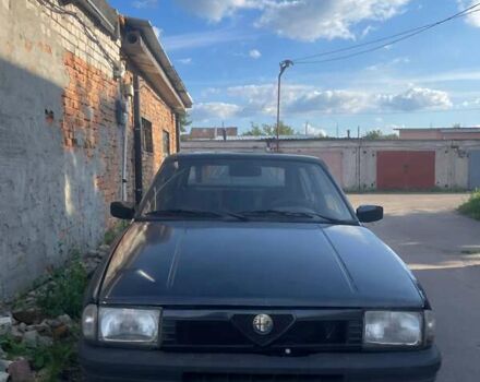 Чорний Альфа Ромео 33, об'ємом двигуна 1.71 л та пробігом 226 тис. км за 998 $, фото 4 на Automoto.ua