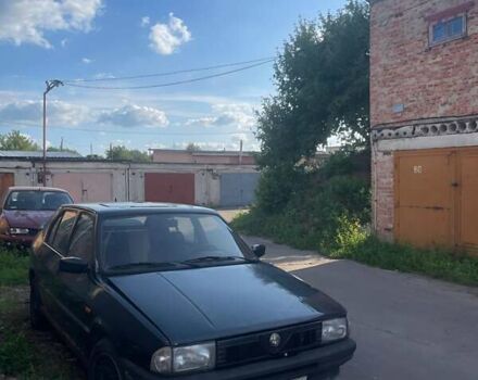 Чорний Альфа Ромео 33, об'ємом двигуна 1.71 л та пробігом 226 тис. км за 998 $, фото 2 на Automoto.ua
