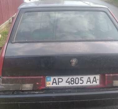 Червоний Альфа Ромео 33, об'ємом двигуна 1.3 л та пробігом 250 тис. км за 900 $, фото 1 на Automoto.ua