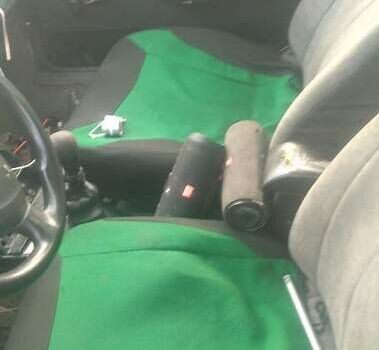 Червоний Альфа Ромео 33, об'ємом двигуна 1.3 л та пробігом 250 тис. км за 900 $, фото 4 на Automoto.ua