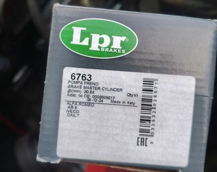 Червоний Альфа Ромео 33, об'ємом двигуна 1.4 л та пробігом 250 тис. км за 1200 $, фото 8 на Automoto.ua