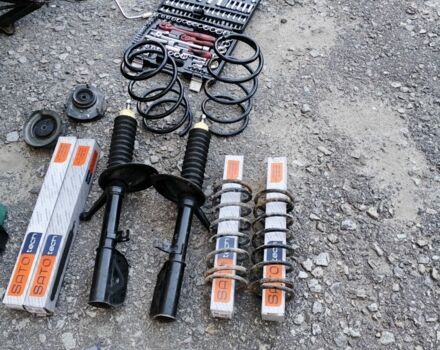 Червоний Альфа Ромео 33, об'ємом двигуна 1.4 л та пробігом 250 тис. км за 1200 $, фото 7 на Automoto.ua