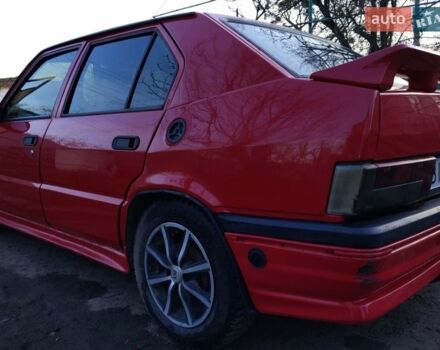 Красный Альфа Ромео 33, объемом двигателя 1.35 л и пробегом 400 тыс. км за 900 $, фото 8 на Automoto.ua