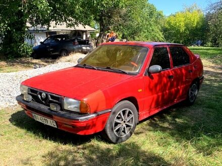 Червоний Альфа Ромео 33, об'ємом двигуна 1.4 л та пробігом 0 тис. км за 1200 $, фото 1 на Automoto.ua