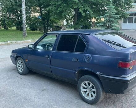 Синий Альфа Ромео 33, объемом двигателя 1.5 л и пробегом 170 тыс. км за 714 $, фото 3 на Automoto.ua