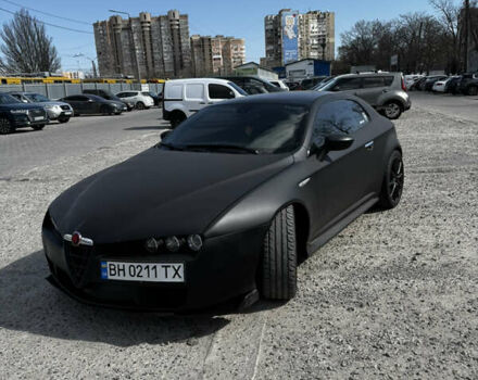 Черный Альфа Ромео Брера, объемом двигателя 2.4 л и пробегом 200 тыс. км за 10000 $, фото 6 на Automoto.ua