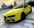 Желтый Альфа Ромео Брера, объемом двигателя 2.4 л и пробегом 18500 тыс. км за 22000 $, фото 5 на Automoto.ua