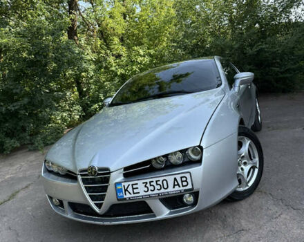 Сірий Альфа Ромео Brera, об'ємом двигуна 2.39 л та пробігом 184 тис. км за 13500 $, фото 1 на Automoto.ua
