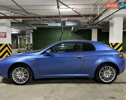 Синий Альфа Ромео Брера, объемом двигателя 2.2 л и пробегом 153 тыс. км за 10800 $, фото 6 на Automoto.ua