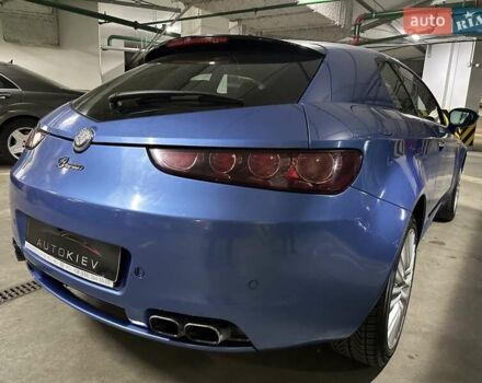 Синий Альфа Ромео Брера, объемом двигателя 2.2 л и пробегом 153 тыс. км за 10800 $, фото 12 на Automoto.ua