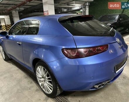 Синий Альфа Ромео Брера, объемом двигателя 2.2 л и пробегом 153 тыс. км за 10800 $, фото 7 на Automoto.ua