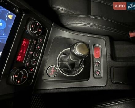 Синий Альфа Ромео Брера, объемом двигателя 2.2 л и пробегом 153 тыс. км за 10800 $, фото 45 на Automoto.ua