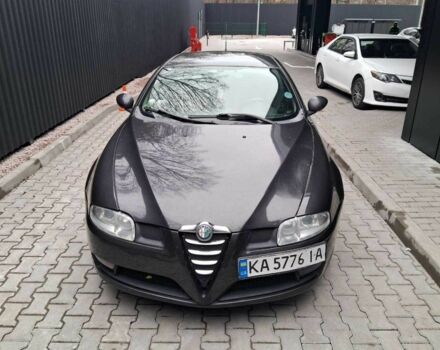Черный Альфа Ромео ГТ, объемом двигателя 1.9 л и пробегом 298 тыс. км за 4000 $, фото 1 на Automoto.ua