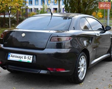 Черный Альфа Ромео ГТ, объемом двигателя 1.9 л и пробегом 227 тыс. км за 4200 $, фото 1 на Automoto.ua