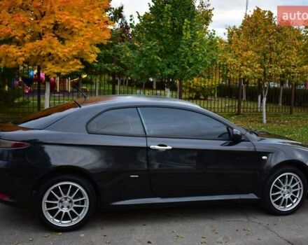 Черный Альфа Ромео ГТ, объемом двигателя 1.9 л и пробегом 227 тыс. км за 4200 $, фото 3 на Automoto.ua