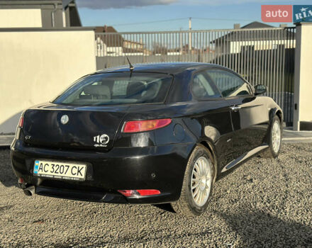 Чорний Альфа Ромео GT, об'ємом двигуна 2 л та пробігом 124 тис. км за 5900 $, фото 2 на Automoto.ua