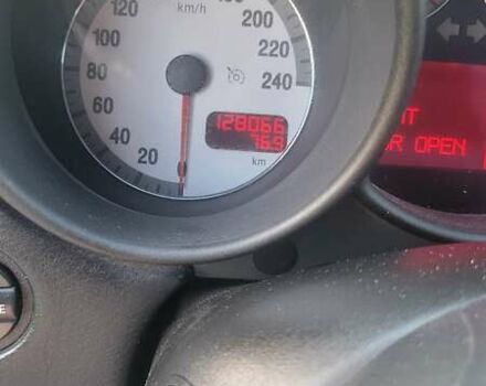 Червоний Альфа Ромео GT, об'ємом двигуна 1.97 л та пробігом 129 тис. км за 4000 $, фото 12 на Automoto.ua