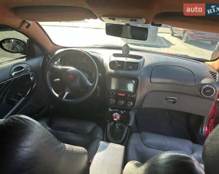 Червоний Альфа Ромео GT, об'ємом двигуна 1.9 л та пробігом 245 тис. км за 6000 $, фото 1 на Automoto.ua
