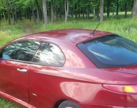 Червоний Альфа Ромео GT, об'ємом двигуна 1.97 л та пробігом 129 тис. км за 4000 $, фото 7 на Automoto.ua