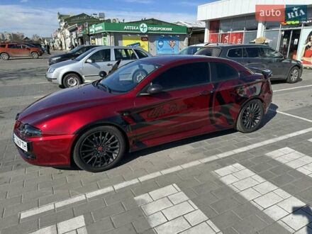 Альфа Ромео GT 2005 у Тернополі на Automoto.ua Червоний Альфа Ромео GT, об'ємом двигуна 1.9 л та пробігом 245 тис. км за 6000 $, фото 1 на Automoto.ua