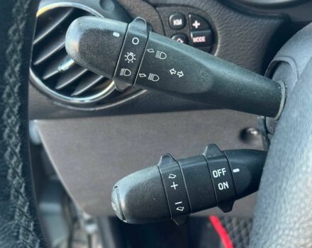 Серый Альфа Ромео ГТ, объемом двигателя 2 л и пробегом 196 тыс. км за 4790 $, фото 15 на Automoto.ua