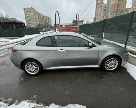 Сірий Альфа Ромео GT, об'ємом двигуна 1.97 л та пробігом 195 тис. км за 4600 $, фото 4 на Automoto.ua