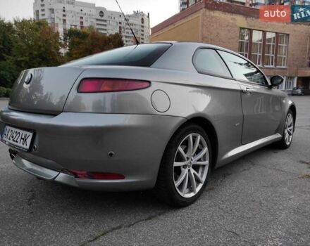 Сірий Альфа Ромео GT, об'ємом двигуна 2 л та пробігом 217 тис. км за 6200 $, фото 5 на Automoto.ua