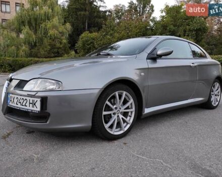 Сірий Альфа Ромео GT, об'ємом двигуна 2 л та пробігом 217 тис. км за 6200 $, фото 15 на Automoto.ua