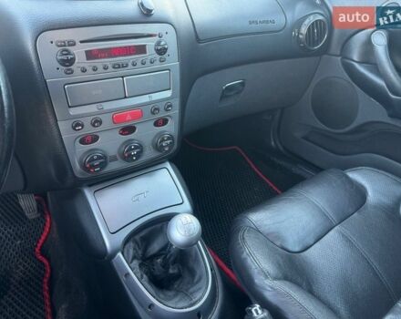 Серый Альфа Ромео ГТ, объемом двигателя 1.97 л и пробегом 196 тыс. км за 5590 $, фото 20 на Automoto.ua