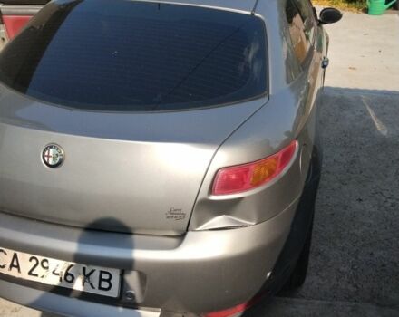 Серый Альфа Ромео ГТ, объемом двигателя 1.9 л и пробегом 273 тыс. км за 3000 $, фото 7 на Automoto.ua