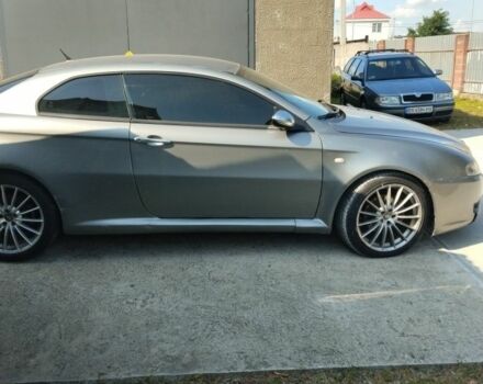 Сірий Альфа Ромео GT, об'ємом двигуна 1.9 л та пробігом 273 тис. км за 3000 $, фото 1 на Automoto.ua