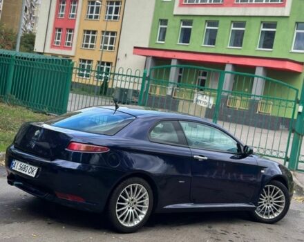 Синий Альфа Ромео ГТ, объемом двигателя 2 л и пробегом 198 тыс. км за 3000 $, фото 1 на Automoto.ua