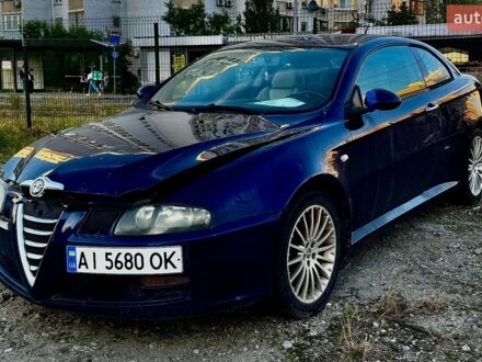 Синий Альфа Ромео ГТ, объемом двигателя 2 л и пробегом 170 тыс. км за 2300 $, фото 1 на Automoto.ua