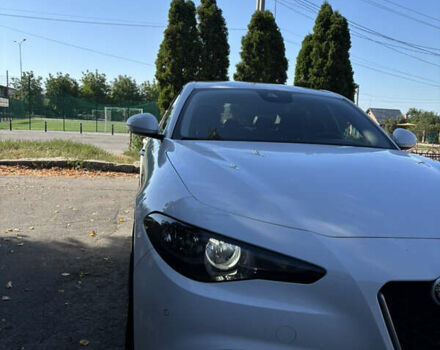 Белый Альфа Ромео Джулия, объемом двигателя 2.14 л и пробегом 182 тыс. км за 19900 $, фото 15 на Automoto.ua