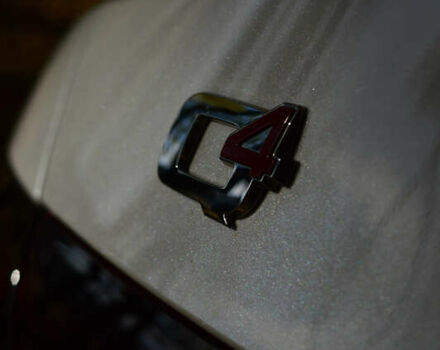 Белый Альфа Ромео Джулия, объемом двигателя 2 л и пробегом 125 тыс. км за 22500 $, фото 18 на Automoto.ua