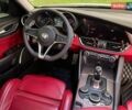 Белый Альфа Ромео Джулия, объемом двигателя 2 л и пробегом 135 тыс. км за 16800 $, фото 23 на Automoto.ua