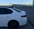 Білий Альфа Ромео Джулія, об'ємом двигуна 2 л та пробігом 106 тис. км за 17499 $, фото 6 на Automoto.ua