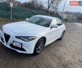 Білий Альфа Ромео Джулія, об'ємом двигуна 2 л та пробігом 107 тис. км за 19500 $, фото 1 на Automoto.ua
