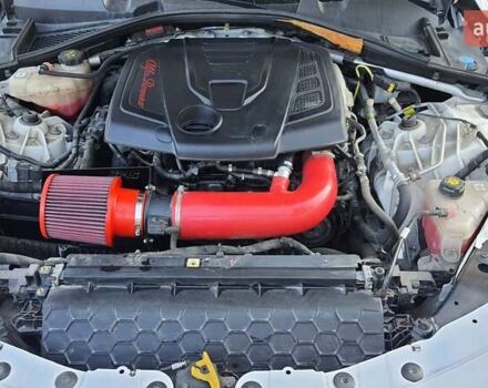 Белый Альфа Ромео Джулия, объемом двигателя 2 л и пробегом 82 тыс. км за 25600 $, фото 21 на Automoto.ua