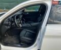 Білий Альфа Ромео Джулія, об'ємом двигуна 2 л та пробігом 107 тис. км за 19500 $, фото 12 на Automoto.ua