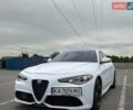 Білий Альфа Ромео Джулія, об'ємом двигуна 2 л та пробігом 137 тис. км за 19000 $, фото 1 на Automoto.ua