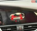 Білий Альфа Ромео Джулія, об'ємом двигуна 2 л та пробігом 85 тис. км за 21700 $, фото 28 на Automoto.ua