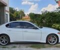 Білий Альфа Ромео Джулія, об'ємом двигуна 2 л та пробігом 98 тис. км за 22800 $, фото 26 на Automoto.ua
