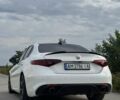 Белый Альфа Ромео Джулия, объемом двигателя 2 л и пробегом 146 тыс. км за 19700 $, фото 3 на Automoto.ua